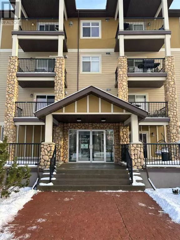 102, 108 Denholm Gate, Fort Mcmurray, AB T9H0B3