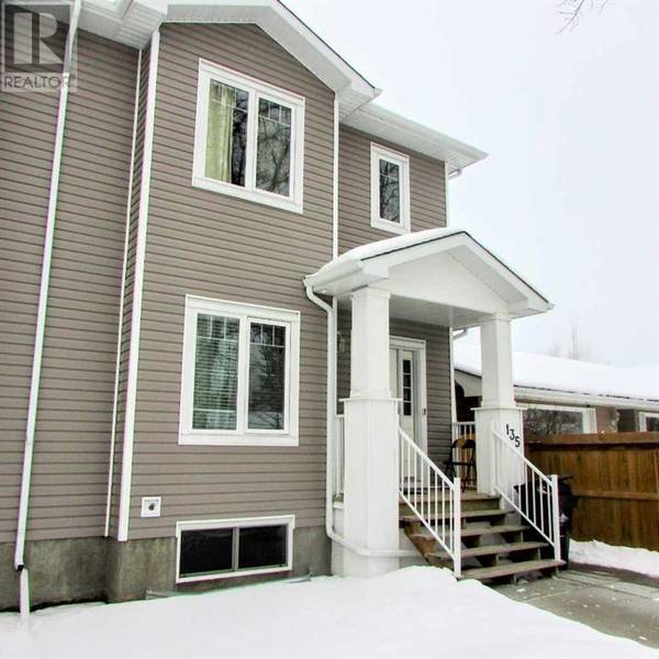 High River, AB T1V1G8,135 4 Avenue SE