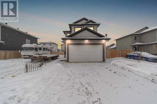 175 Aldergrove Avenue, Fort Mcmurray, AB T9J1E6