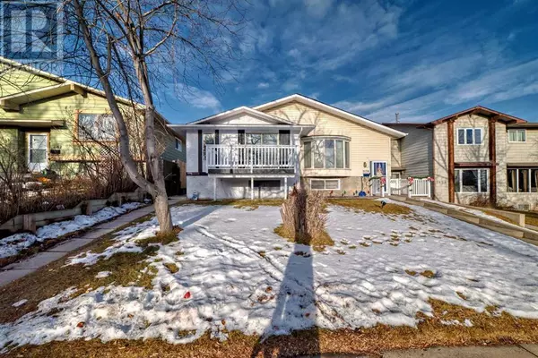 1180 Berkley Drive NW, Calgary, AB T3K1S7