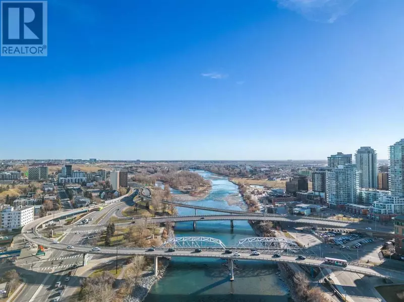 351, 333 Riverfront Avenue SE, Calgary, AB T2G5R1