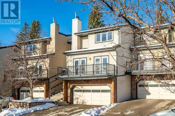 Calgary, AB T3H1M3,10, 448 Strathcona Drive SW