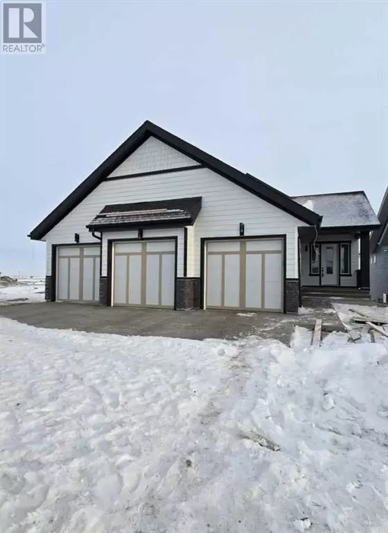 Lyalta, AB T0J1Y1,303 Muirfield Crescent