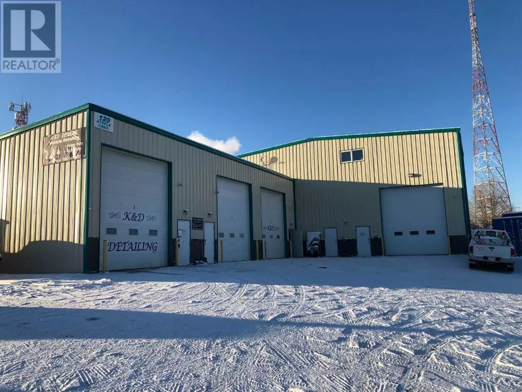 Hinton, AB T7V2G5,120 Steele Crescent