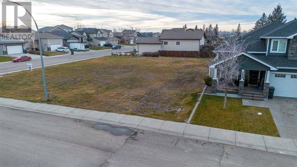 Coalhurst, AB T0L0V2,4806 7 Street