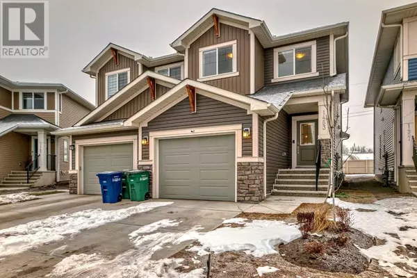 1453 bayview Point SW, Airdrie, AB T4B5K2