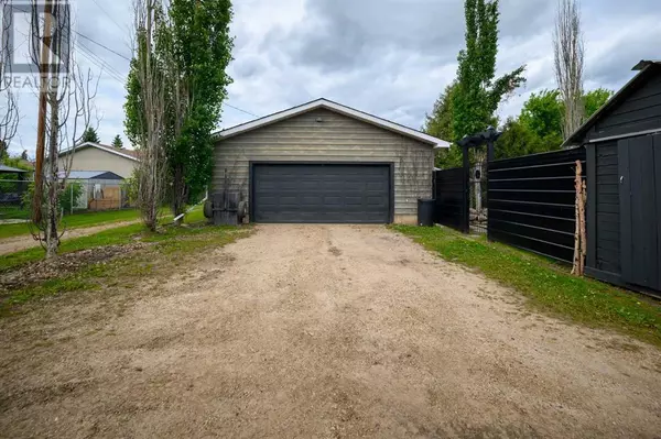 Colinton, AB T0G0R0,5002 51 Street