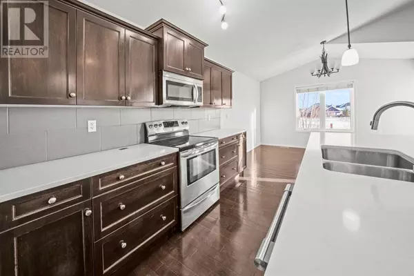 Red Deer, AB T4R0G9,84 Vanson Close