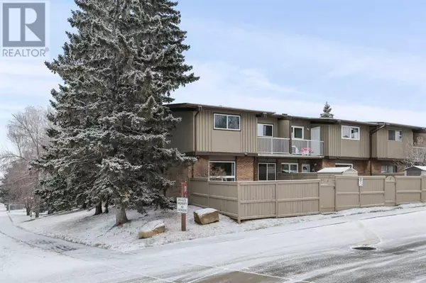 1, 1055 72 Avenue NW, Calgary, AB T2K5S4