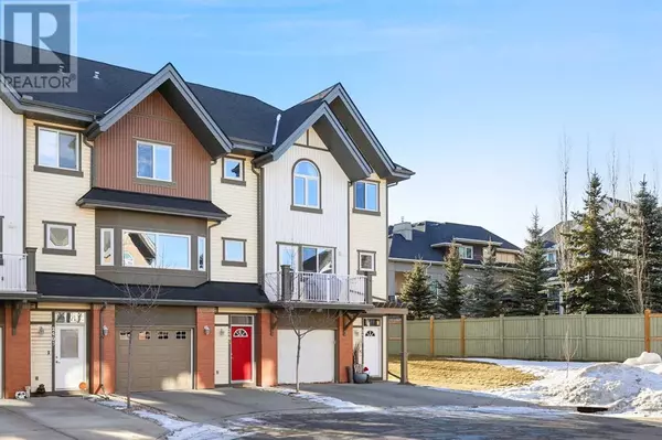 Calgary, AB T3H0K8,2405 Wentworth Villas SW