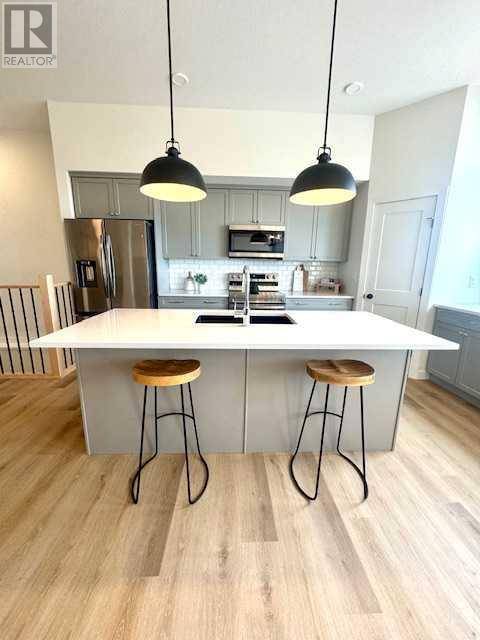 Grande Prairie, AB T8W0M4,161, 11850 84 Avenue