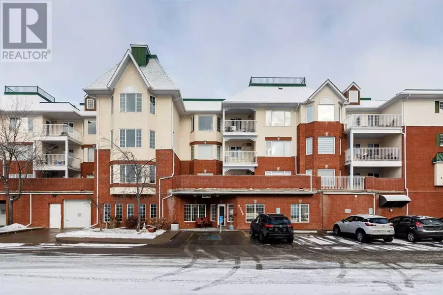 309, 2309 Sienna Park Green SW, Calgary, AB T3H3N7