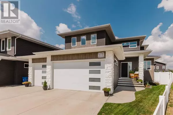 101 Lazaro Close, Red Deer, AB T4R0R7