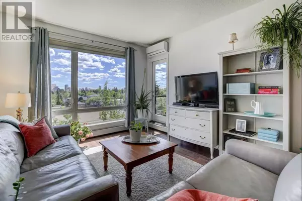 Calgary, AB T2M0N6,406, 607 17 Avenue NW