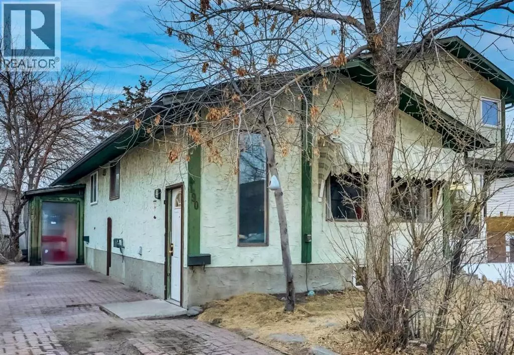 Calgary, AB T1Y5J2,190 Whitefield Drive NE
