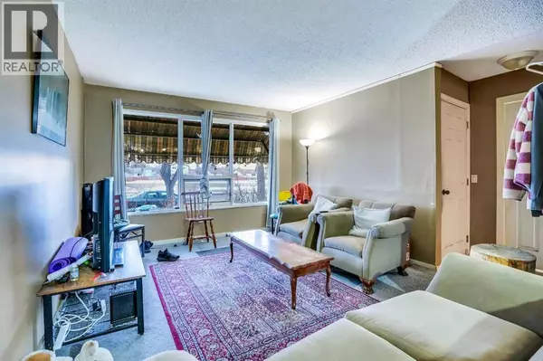 Calgary, AB T1Y5J2,190 Whitefield Drive NE