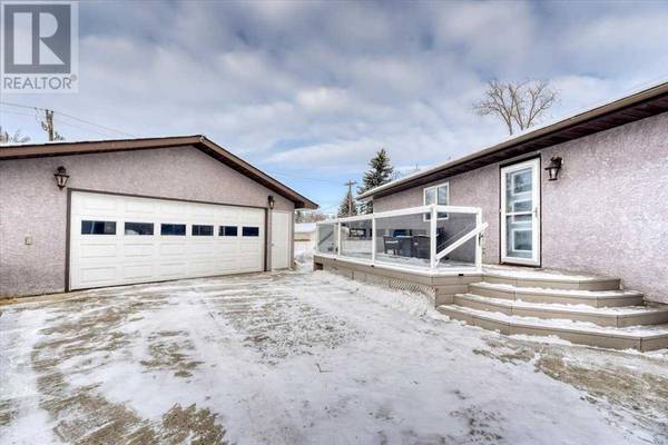 Strathmore, AB T1P1K1,13 Windsor Place