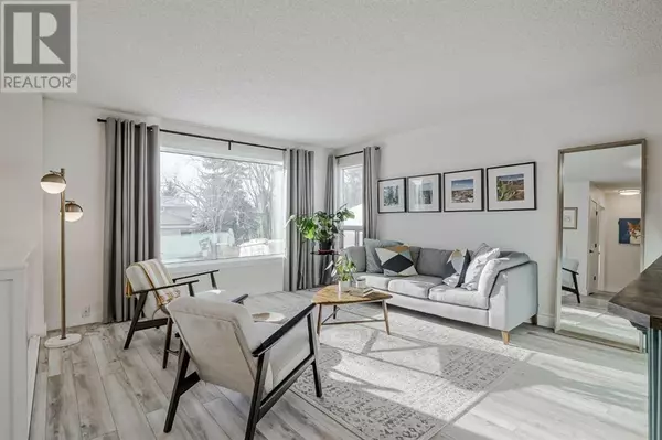 Calgary, AB T3B4Y2,8460 61 Avenue NW