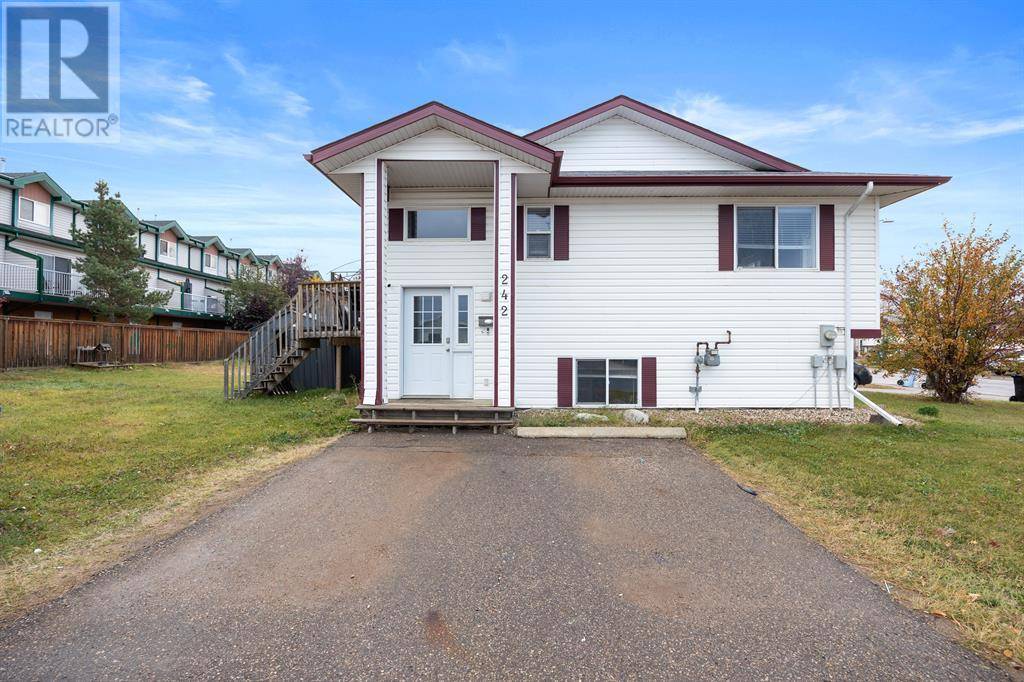 242 Mustang Road, Fort Mcmurray, AB T9H5L7