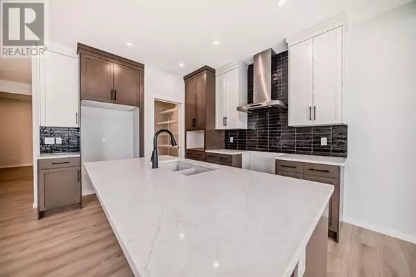 Calgary, AB T2X5B2,63 Creekside Grove SW