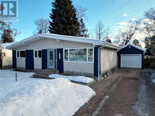 4335 8 Avenue, Edson, AB T7E1B4