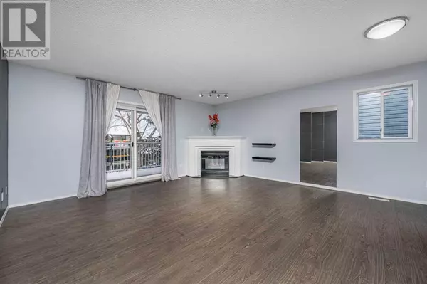 Calgary, AB T2M2H3,301, 121 27 Avenue NW