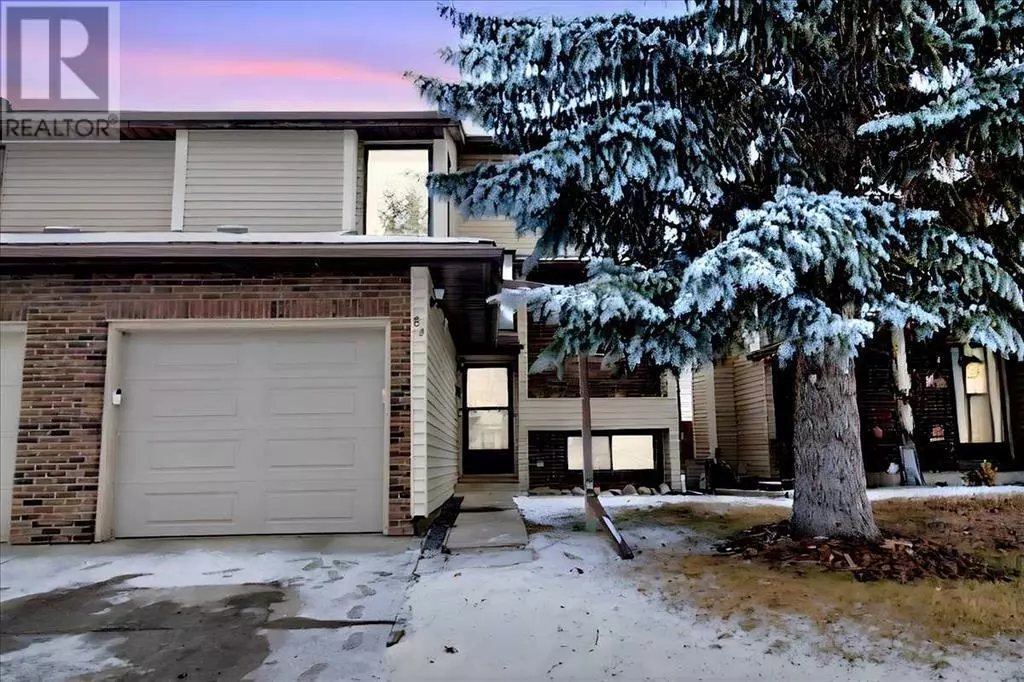 Calgary, AB T2W3Z5,82 Cedardale Crescent SW