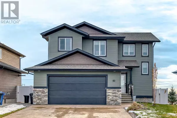 82 Mitchell Crescent, Blackfalds, AB T4M0H6