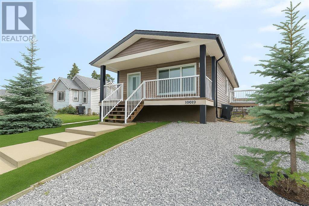 10019 100 Street, Sexsmith, AB T0H3C0