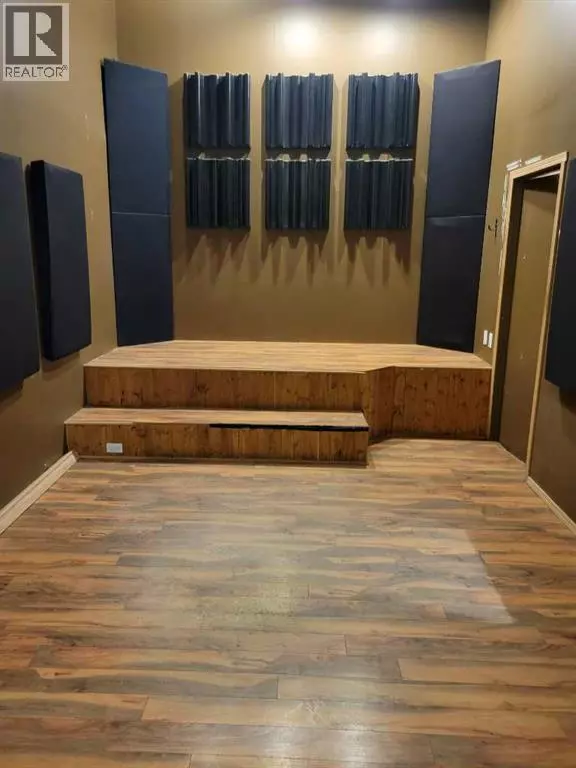 Calgary, AB T2E0P6,104, 3208 8 Avenue NE