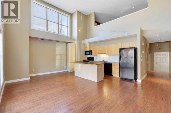 111, 1505 27 Avenue SW, Calgary, AB T2T1G5