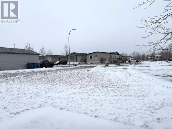 Coaldale, AB T1C0C6,4009 Applewood Road