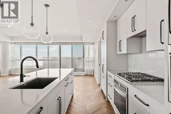 Calgary, AB T3H6B5,717, 8505 Broadcast Avenue SW
