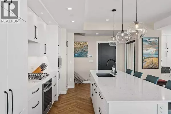 Calgary, AB T3H6B5,717, 8505 Broadcast Avenue SW