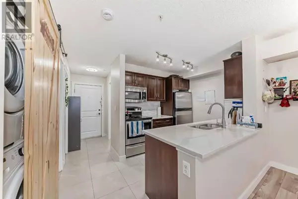 Calgary, AB T3J0S3,114, 15 Saddlestone Way NE