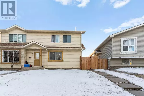 71 Castlebrook Way NE, Calgary, AB T2A7Y9