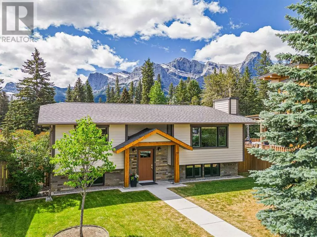 Canmore, AB T1W1W4,949 13th Street