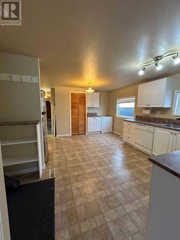 Clairmont, AB T8X5A6,88, 9824-104 Avenue