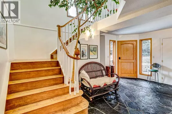 Banff, AB T1L1B8,128 Kootenay Avenue