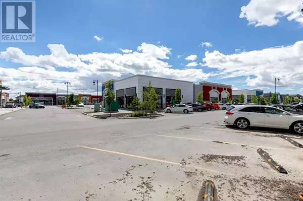 Calgary, AB T3J5N9,2116, 681 savanna Boulevard NE