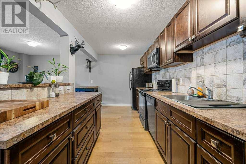 Calgary, AB T2S0J1,102, 112 23 Avenue SW