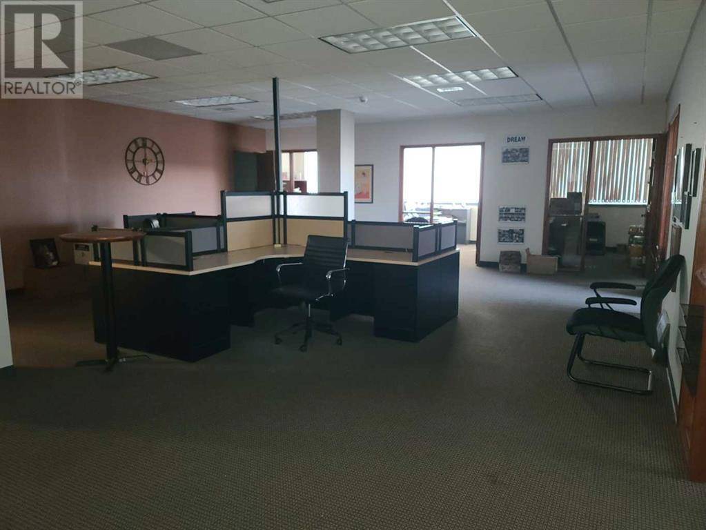 Peace River, AB T8S1S1,9510 100 Street