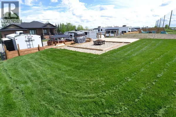 Rural Red Deer County, AB T0M1R0,6145, 25054 South Pine Lake Road