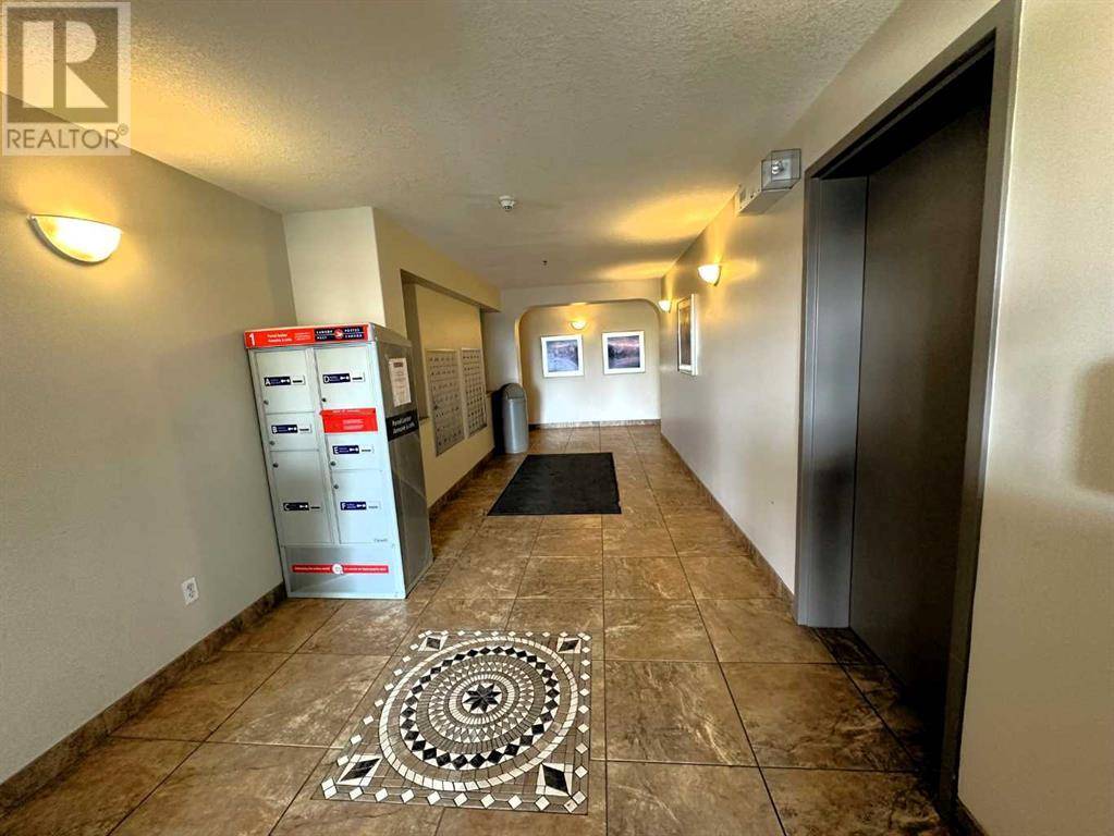 Grande Prairie, AB T8V7T9,213, 9810 96 Street