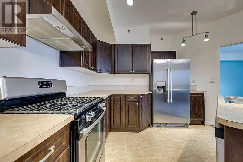 Sylvan Lake, AB T4S0A1,413, 5040 53 Street
