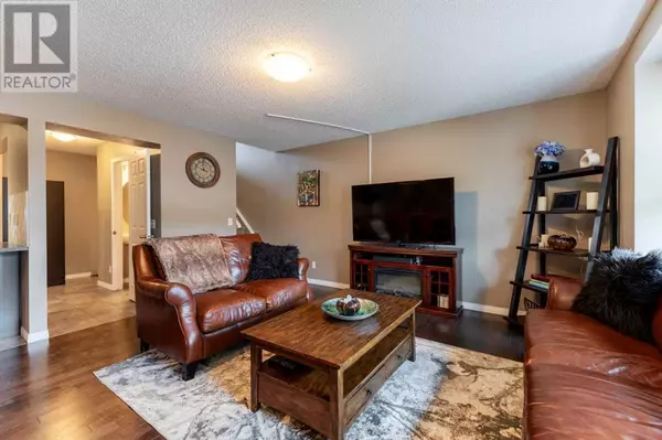 Airdrie, AB T4B0Y3,3007 Windsong Boulevard SW