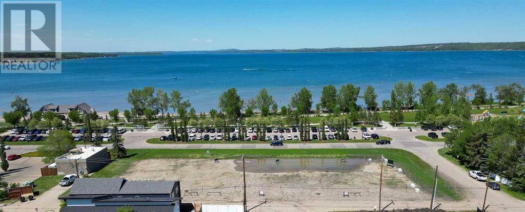 4215 LAKESHORE Drive, Sylvan Lake, AB T4S1C1