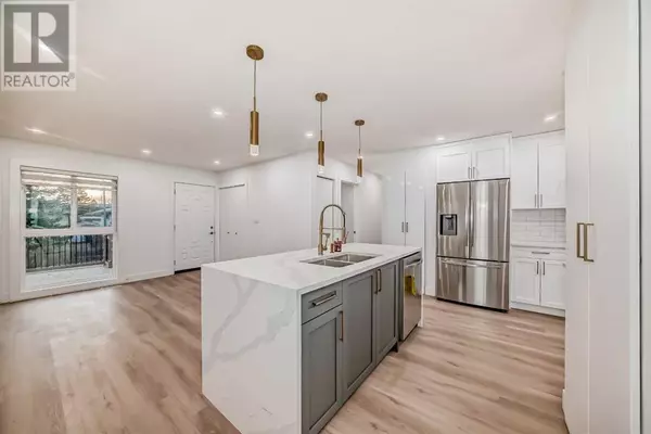 304 Huntbourne Hill NE, Calgary, AB T2K3Y4