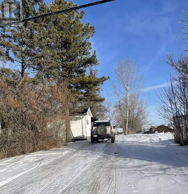 Lacombe, AB T4L2C6,4550 46 Avenue