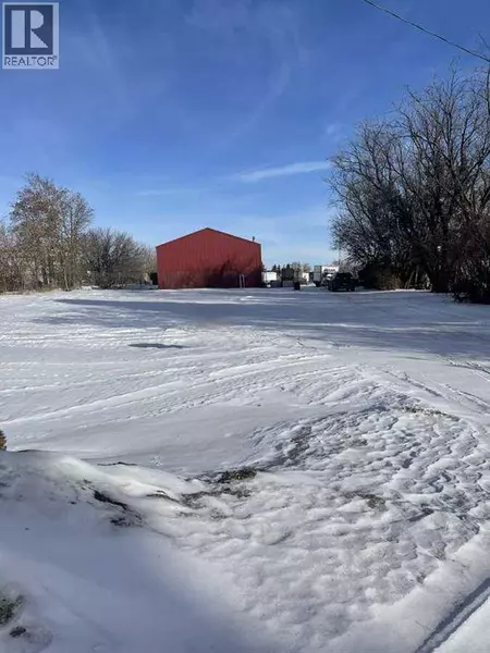 4550 46 Avenue, Lacombe, AB T4L2C6